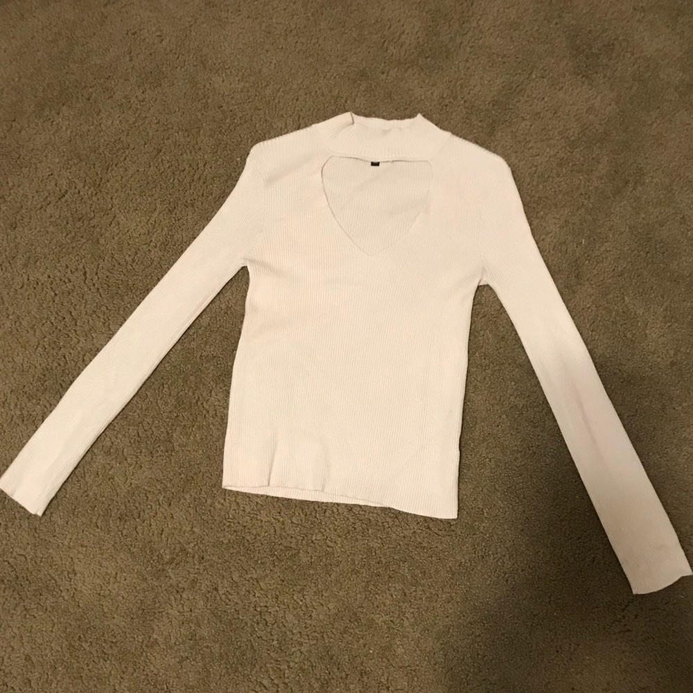 Choker sweater